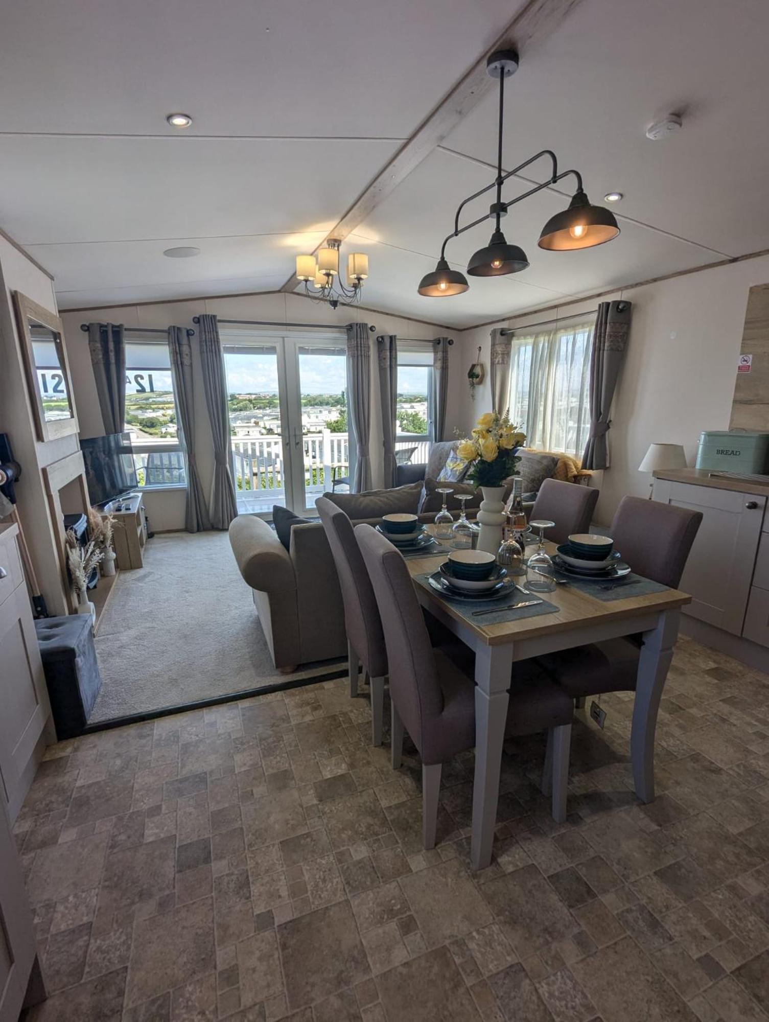 Wyke Regis Stunning Caravan With Panoramic Views Weymouth Littlesea Haven מראה חיצוני תמונה